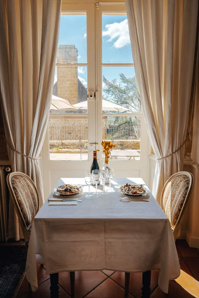 Hôtel avec table d'hôtes entre Sarlat et Les Eyzies en Dordogne